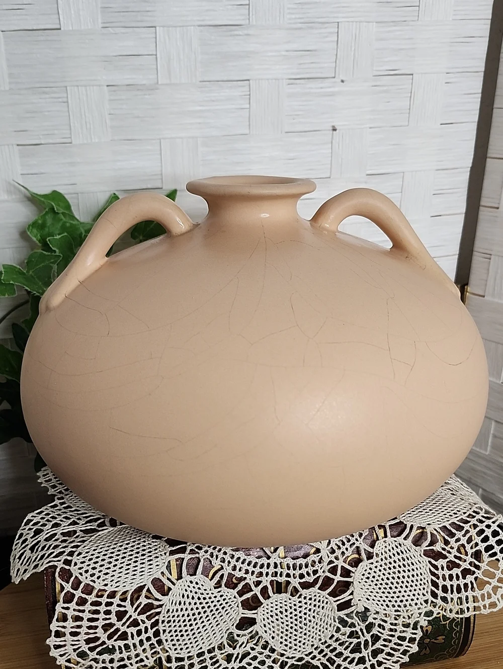 👉*PIER 1* COOL RUSTIC CLAY AMPHORA-STYLE VASE WITH FAUX CRAZING SURFACE PATTERN
